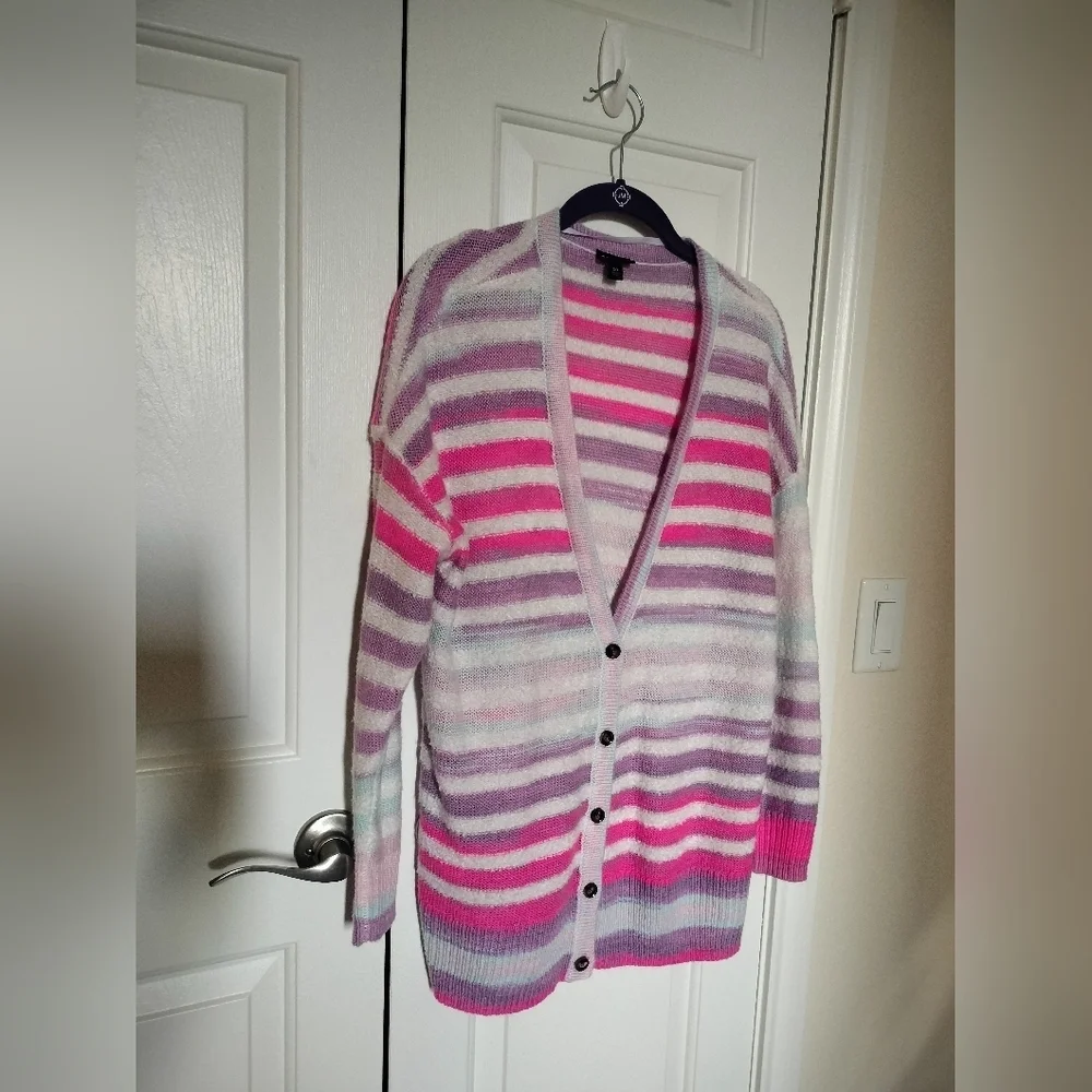 Oversized Striped Pink and Purple Women's Sweater TORRID (Fits a Size S Or M)
